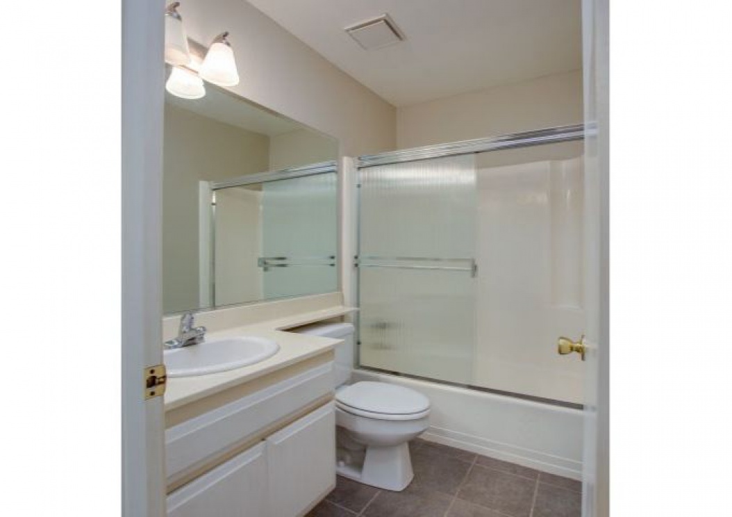 21804 Lake Vista Drive , Lake Forest CA: 