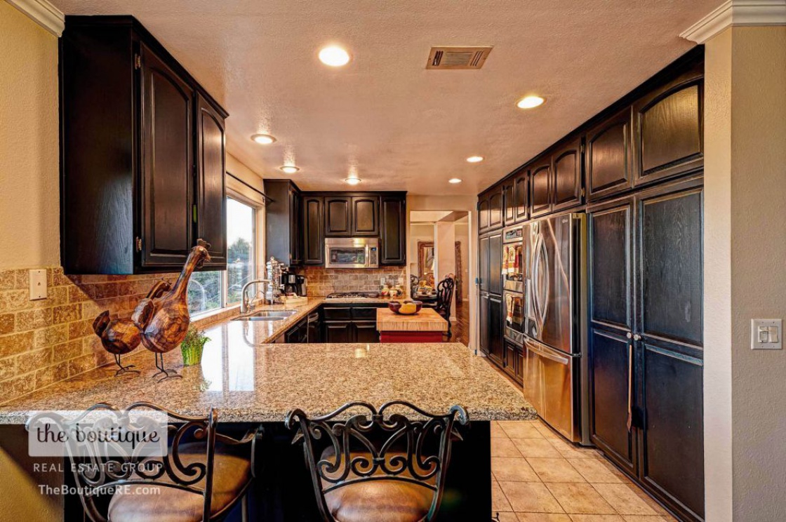 1075 Milmac Drive , La Habra Heights CA: 