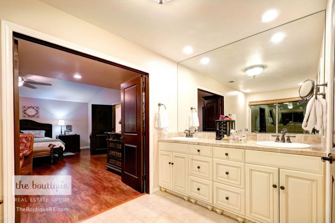 1075 Milmac Drive , La Habra Heights CA: 