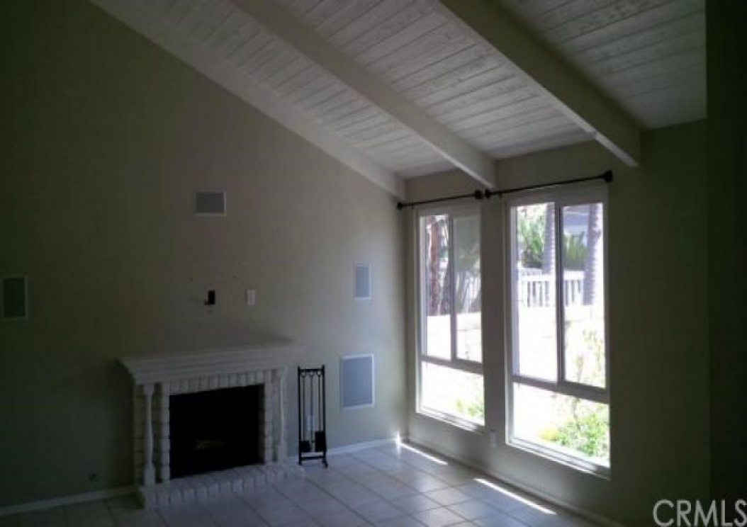 25031 Southport Street , Laguna Hills CA: 