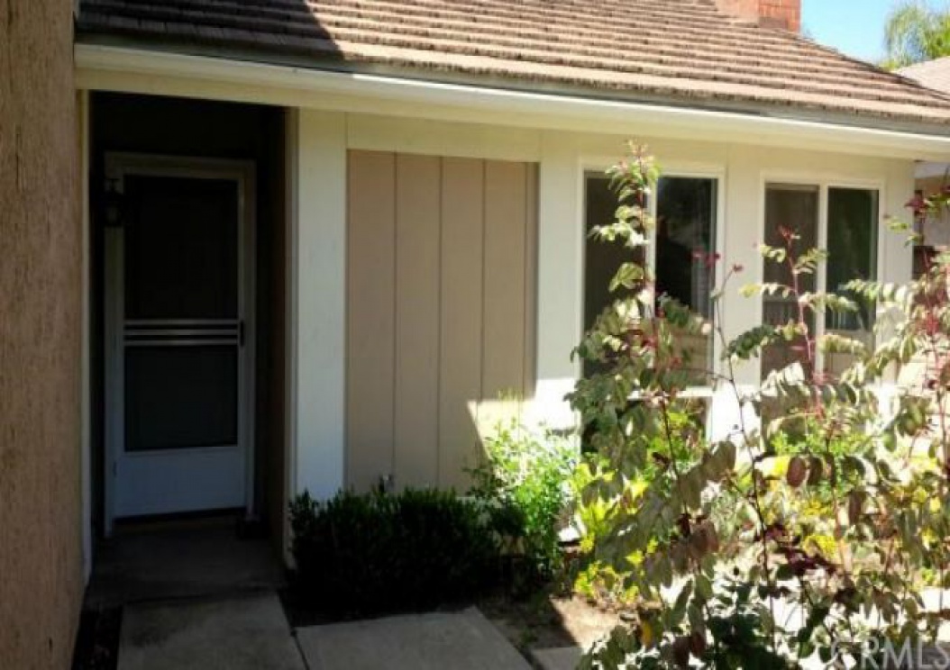 25031 Southport Street , Laguna Hills CA: 