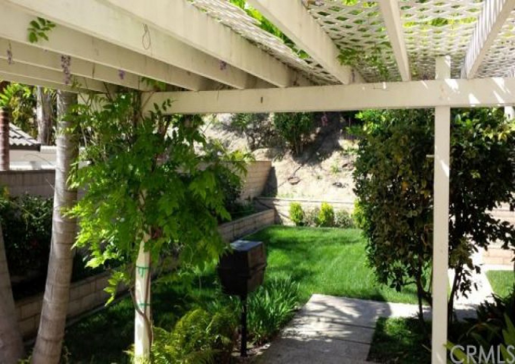 25031 Southport Street , Laguna Hills CA: 