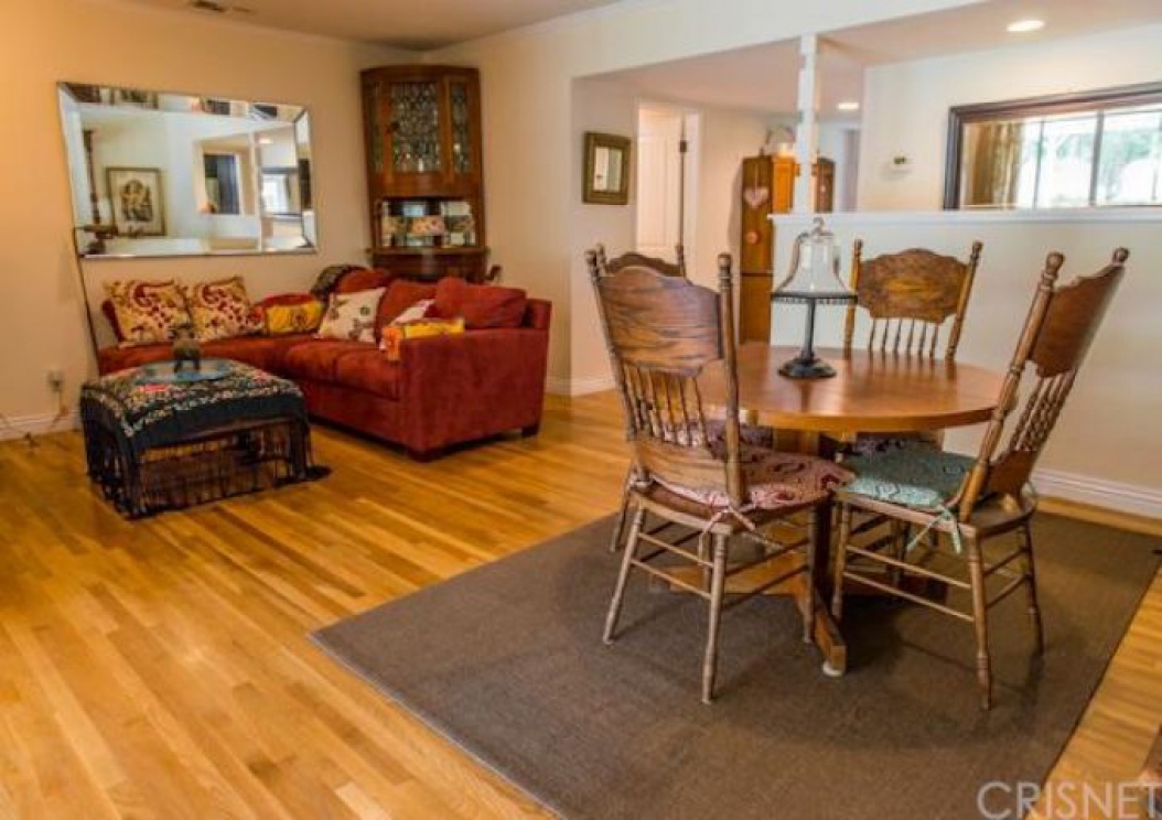 8401 Moorcroft Avenue , West Hills CA: 