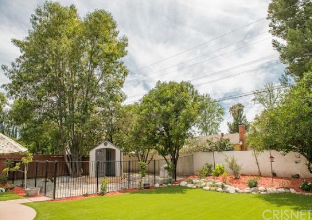 8401 Moorcroft Avenue , West Hills CA: 