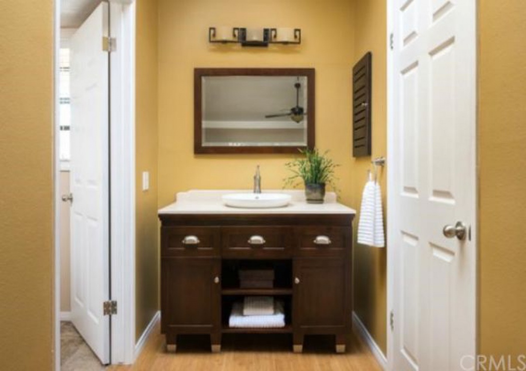 145 Pineview , Irvine CA: 