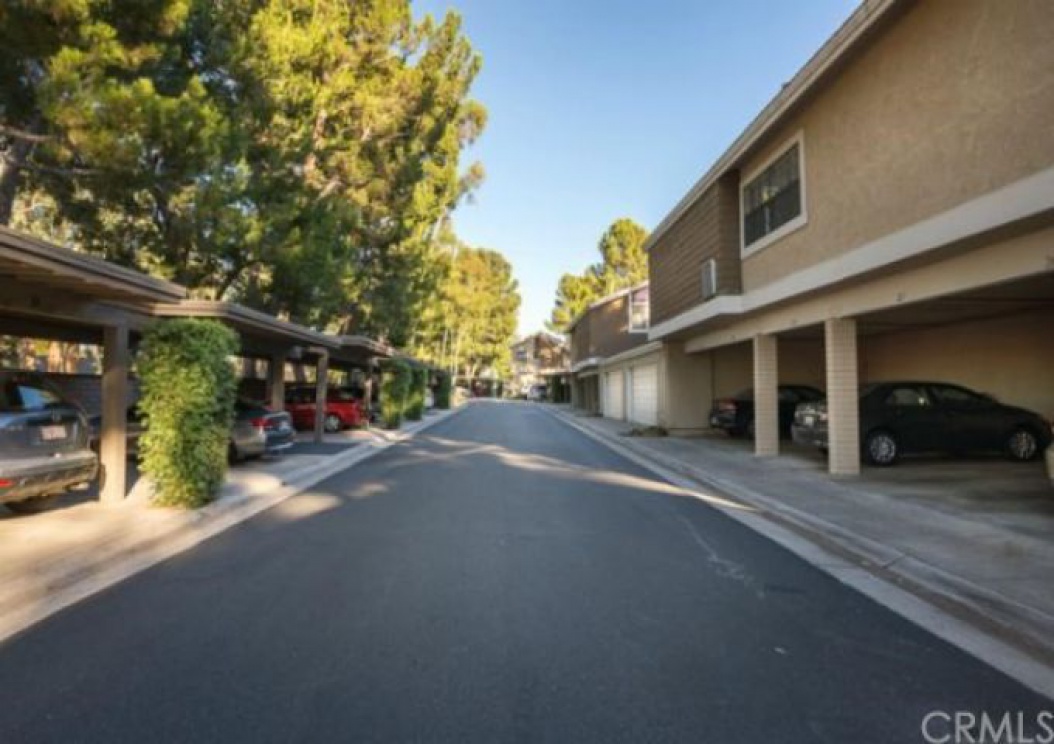 145 Pineview , Irvine CA: 