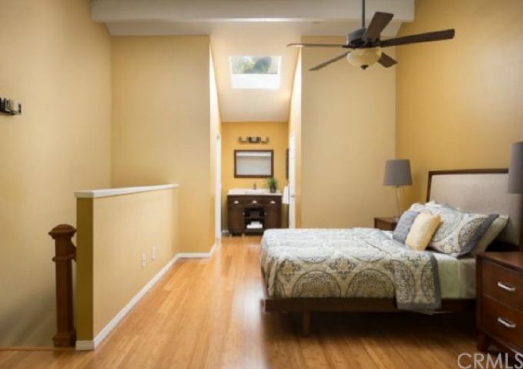 145 Pineview , Irvine CA: 