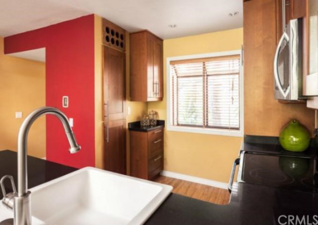 145 Pineview , Irvine CA: 