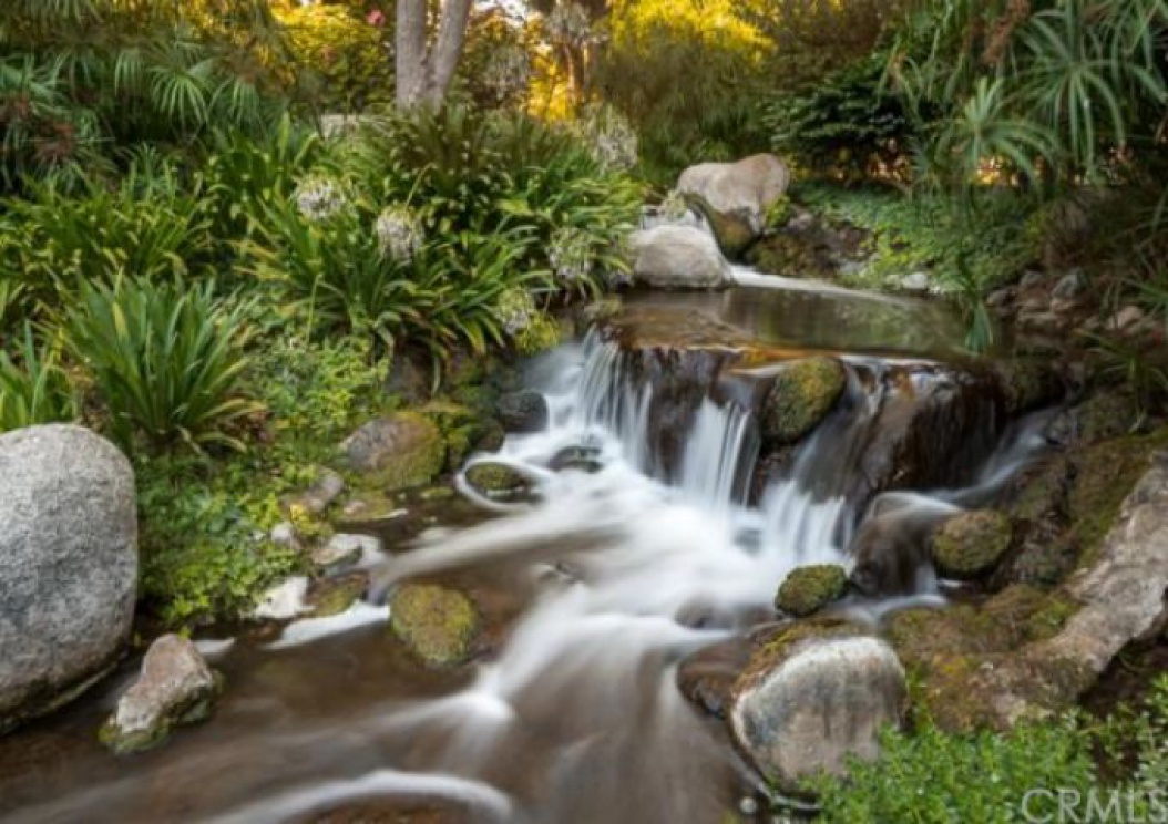 145 Pineview , Irvine CA: 