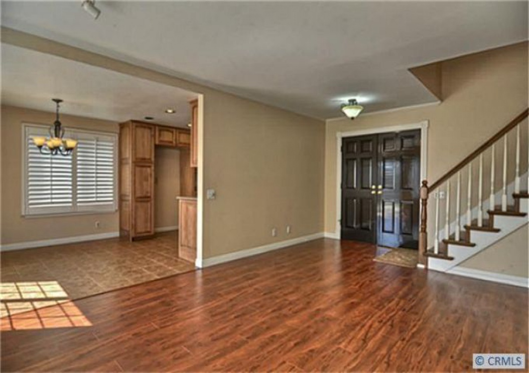 3883 Yosemite Ct, Chino CA: 