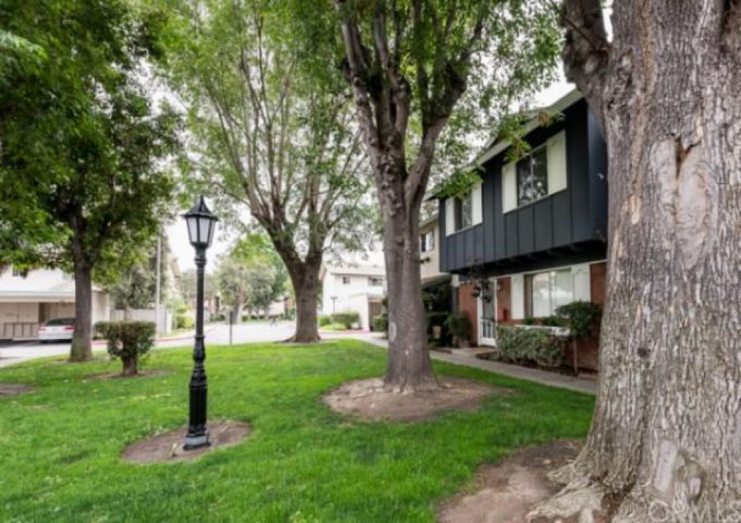 19897 Lures Lane , Huntington Beach CA: