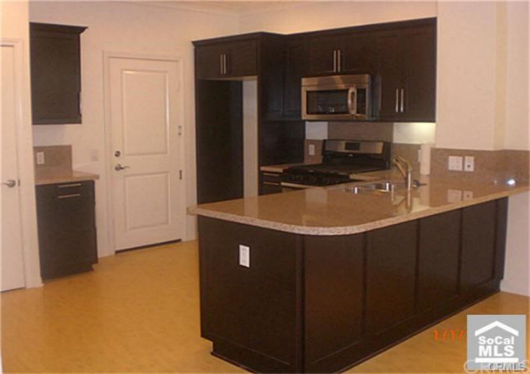 139 Calypso , Irvine CA: 