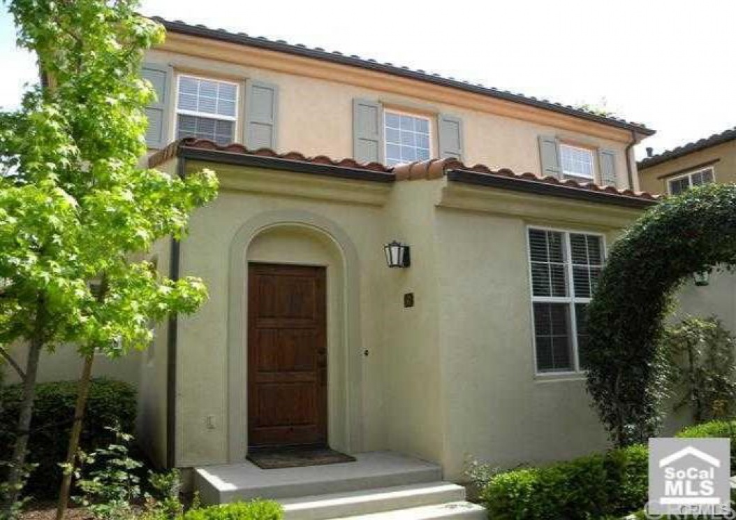 60 Chantilly , Irvine CA: 