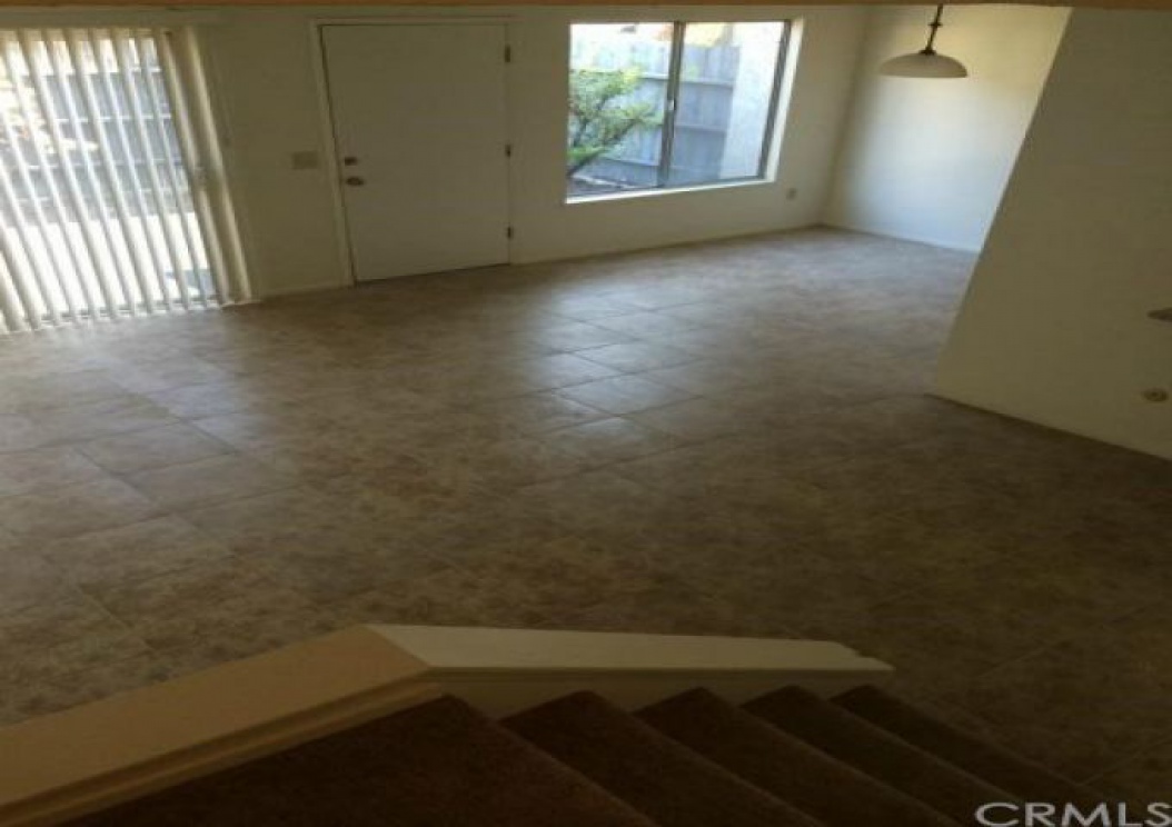 1618 Iowa Street , Costa Mesa CA: 