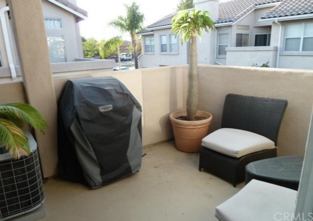 28374 Boulder Drive , Lake Forest CA: 