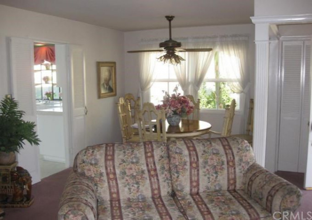 5949 Oliva Avenue , Lakewood CA: 