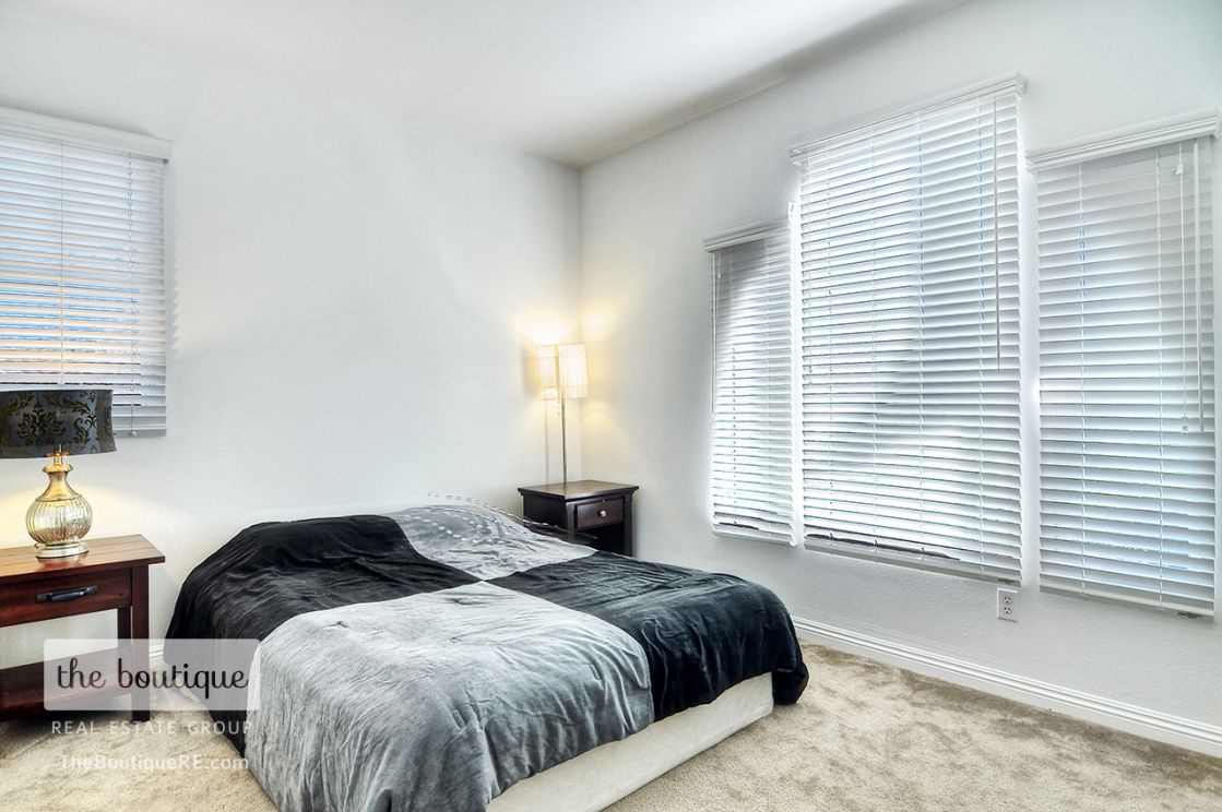 658 East Valencia Street , Anaheim CA: 