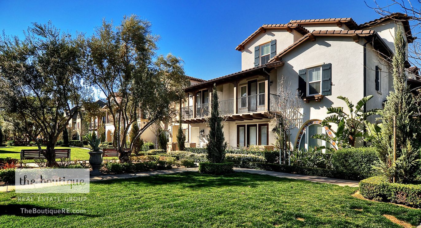 658 East Valencia Street , Anaheim CA: 