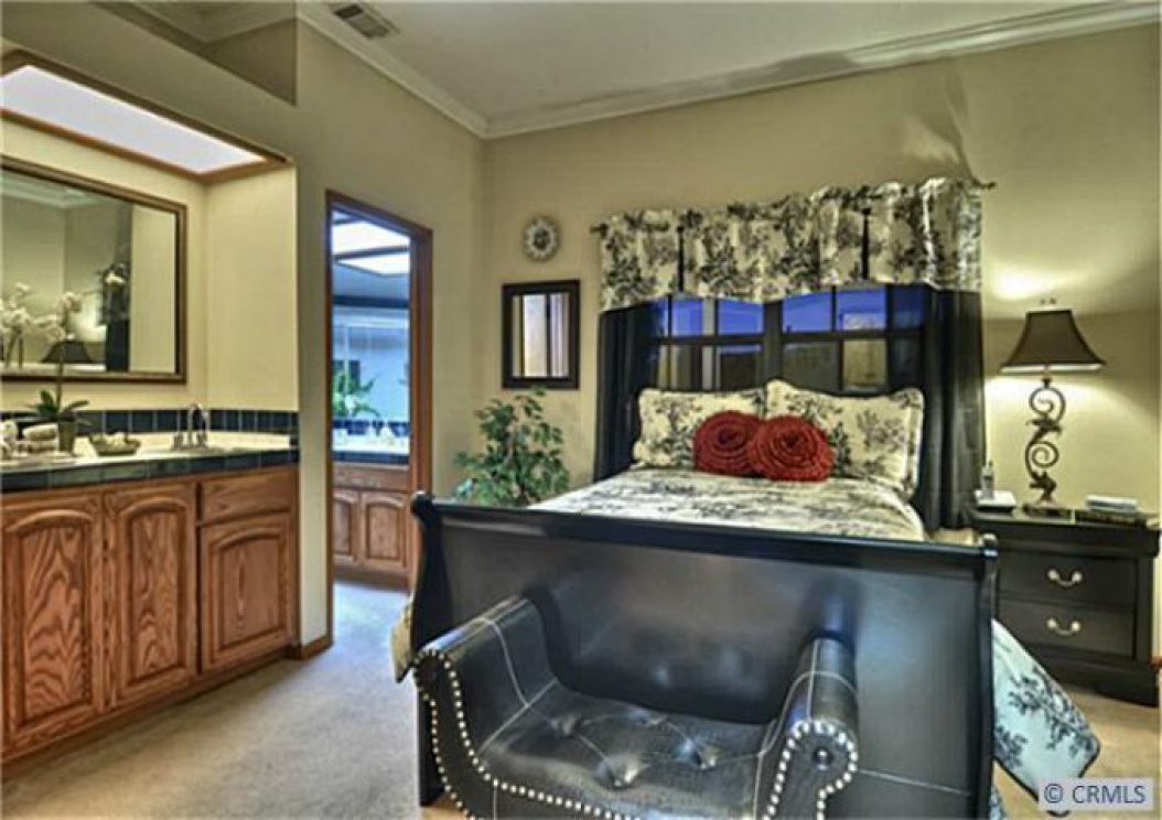 2392 Vista Rd, La Habra Height CA: 
