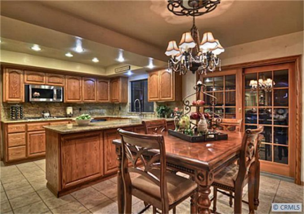 2392 Vista Rd, La Habra Height CA: 