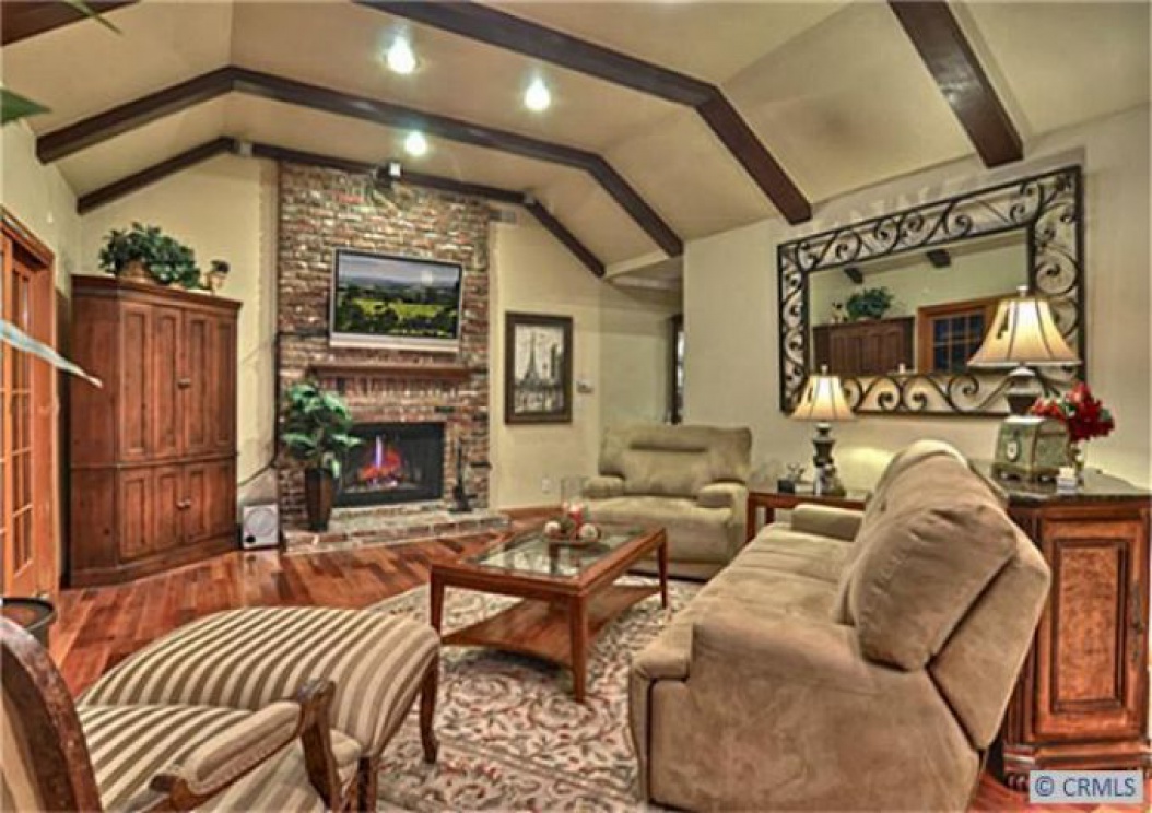 2392 Vista Rd, La Habra Height CA: 