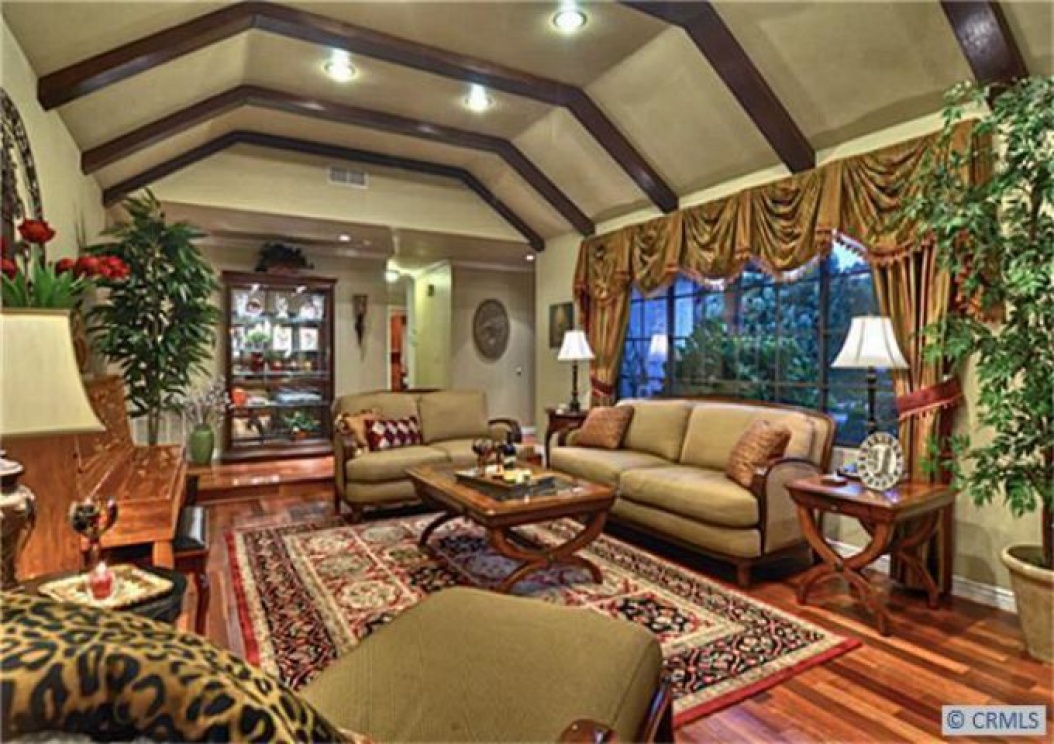 2392 Vista Rd, La Habra Height CA: 
