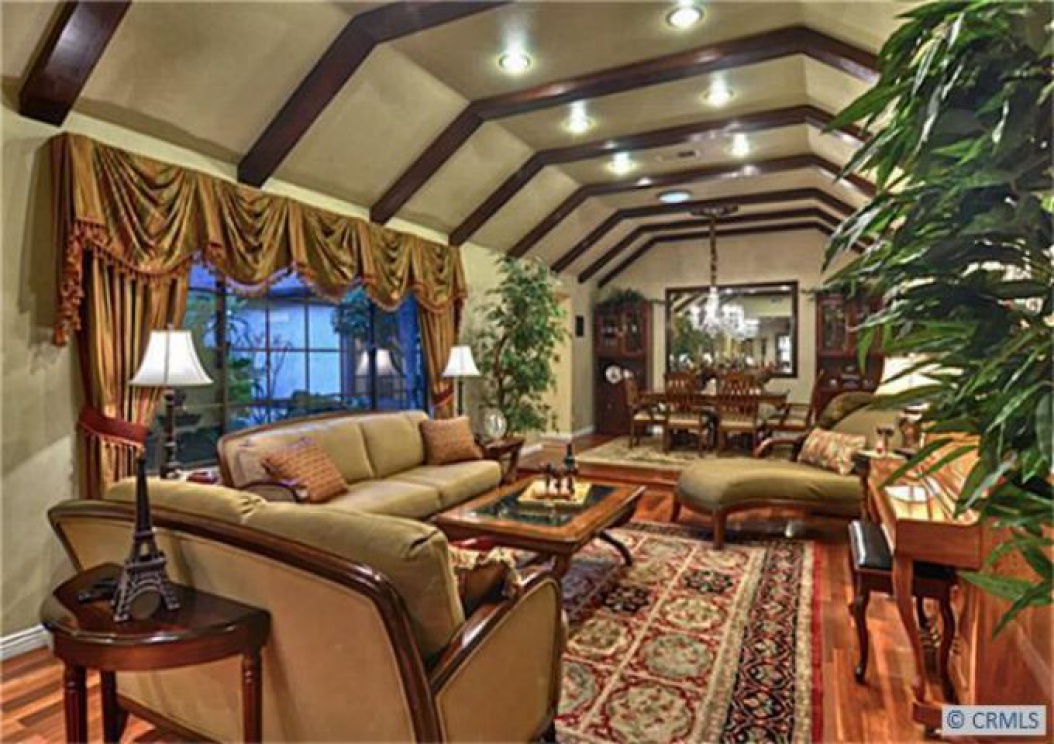 2392 Vista Rd, La Habra Height CA: 