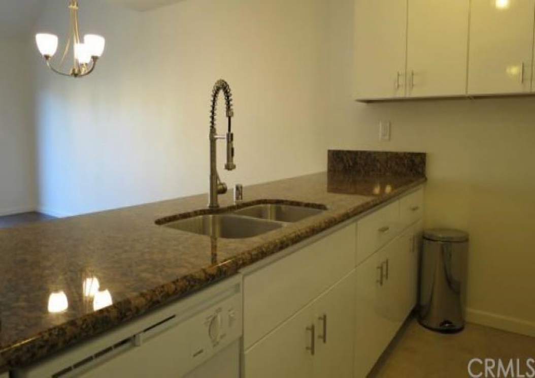 145 Orange Blossom , Irvine CA: 