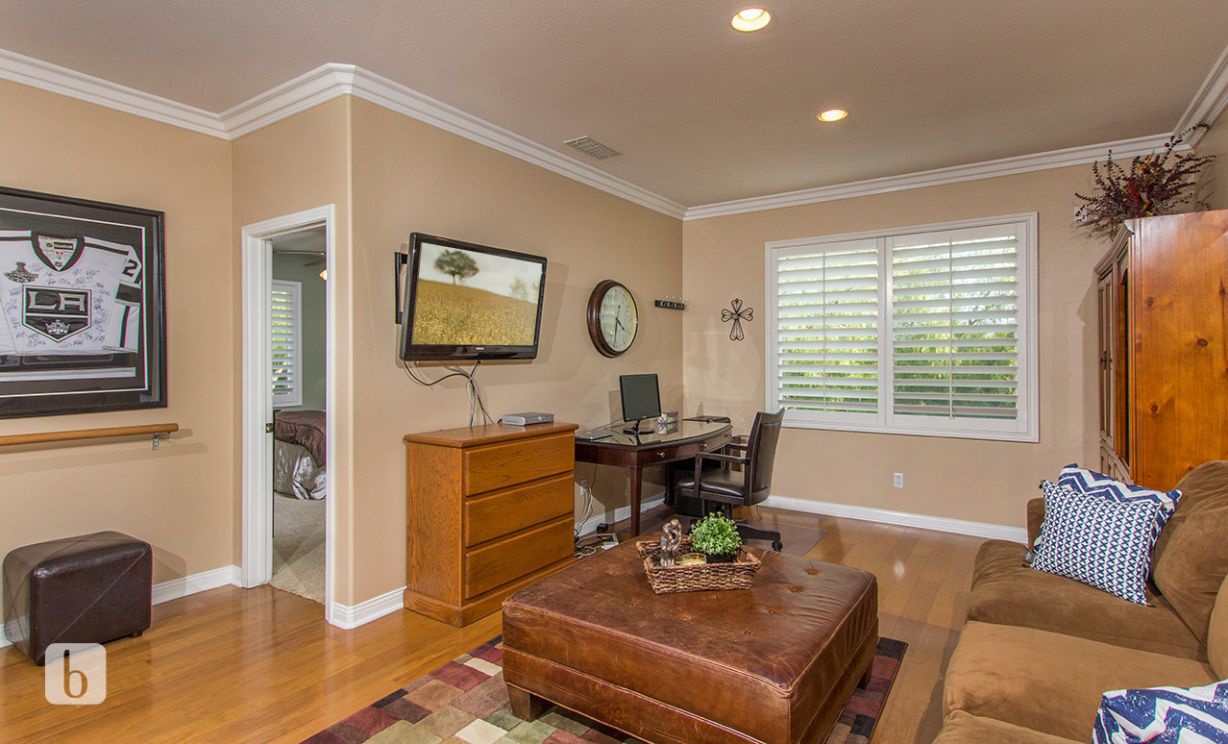 4042   Eureka  Avenue , Yorba Linda CA: 