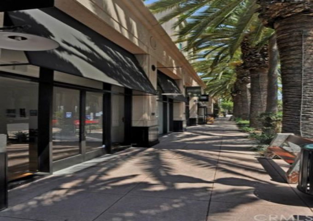 435 West Center Promenade Street , Anaheim CA: 