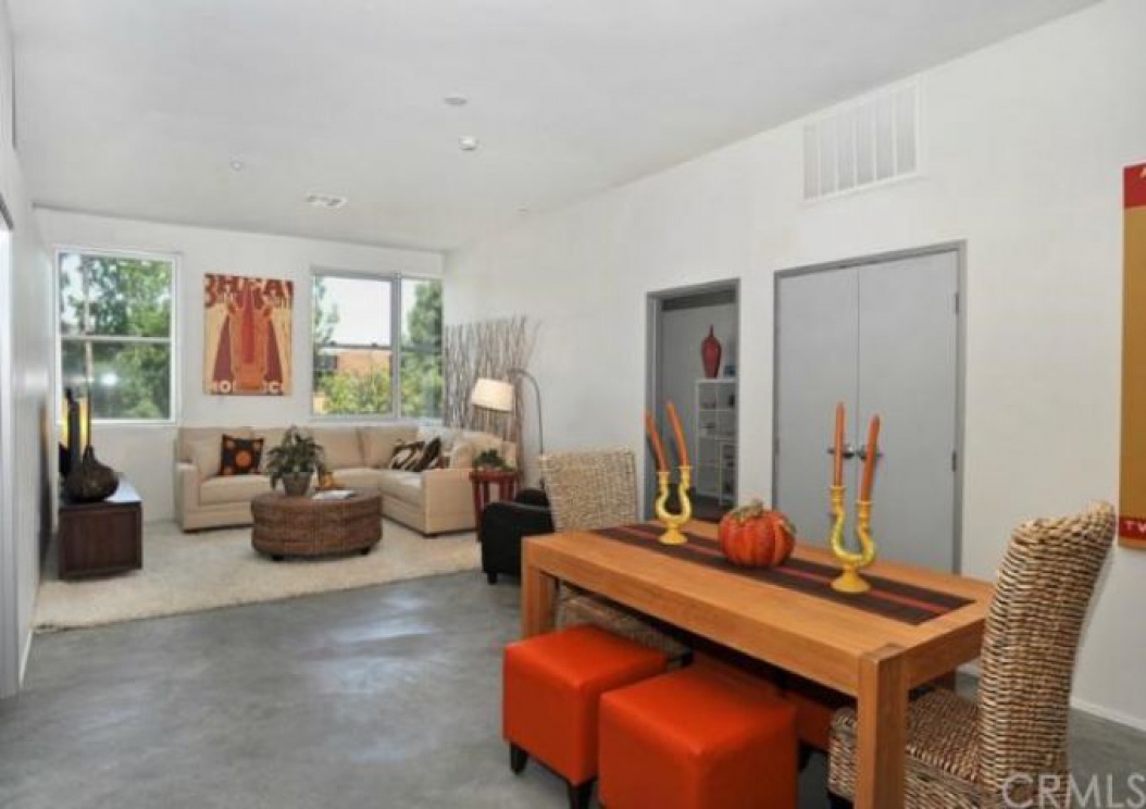 435 West Center Promenade Street , Anaheim CA: 