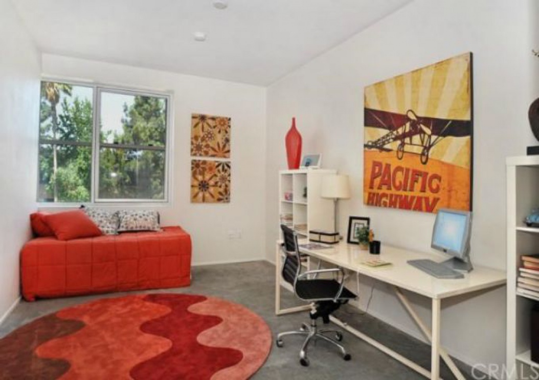 435 West Center Promenade Street , Anaheim CA: 