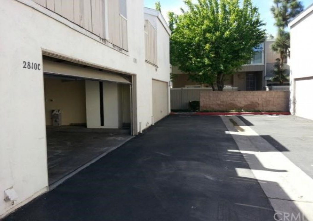 2810 West Segerstrom Avenue , Santa Ana CA: