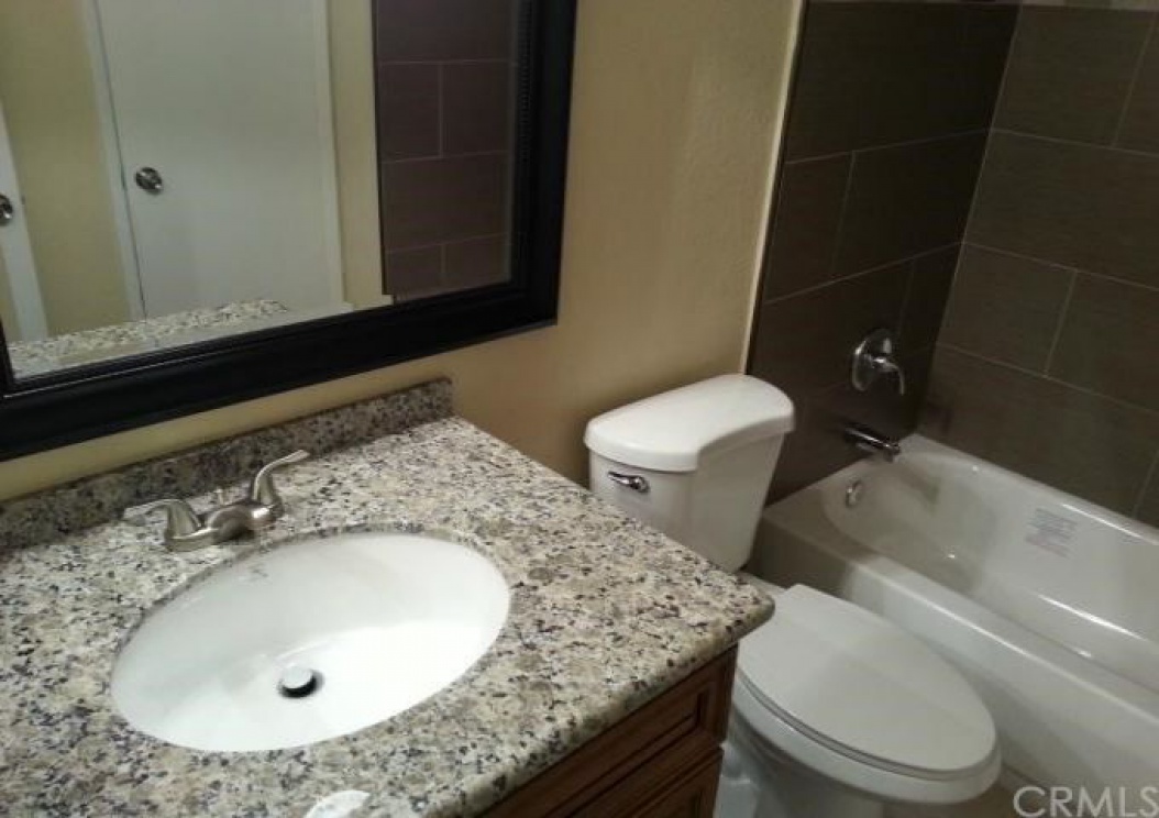 2810 West Segerstrom Avenue , Santa Ana CA: