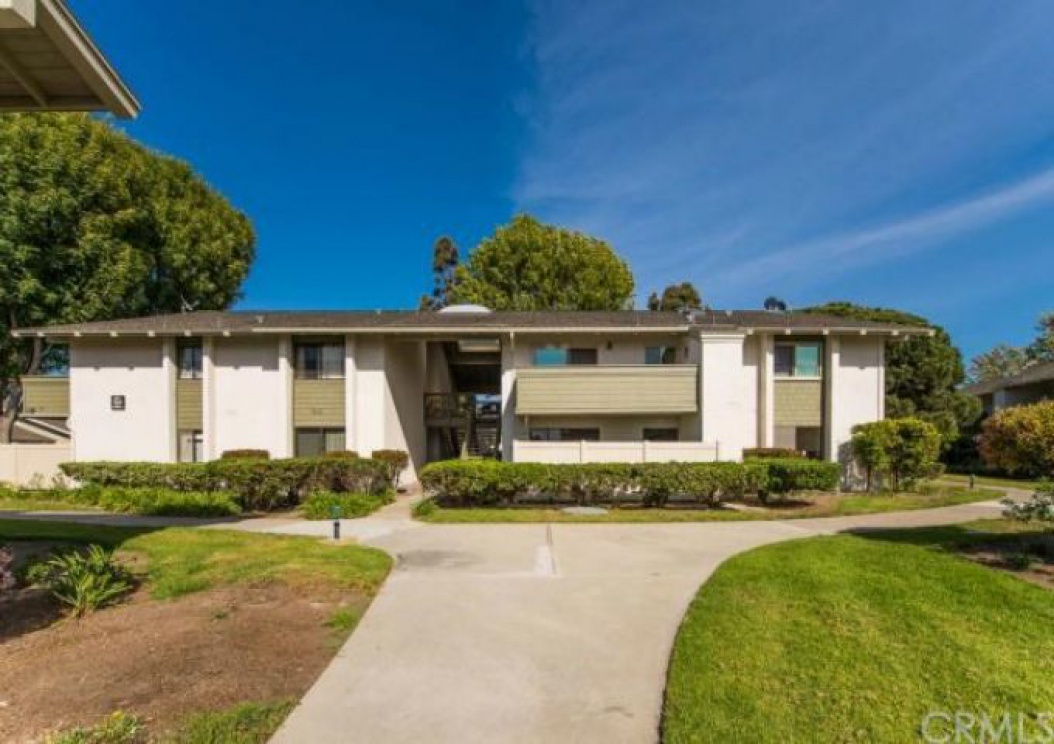 8777 Coral Springs Court , Huntington Beach CA: 