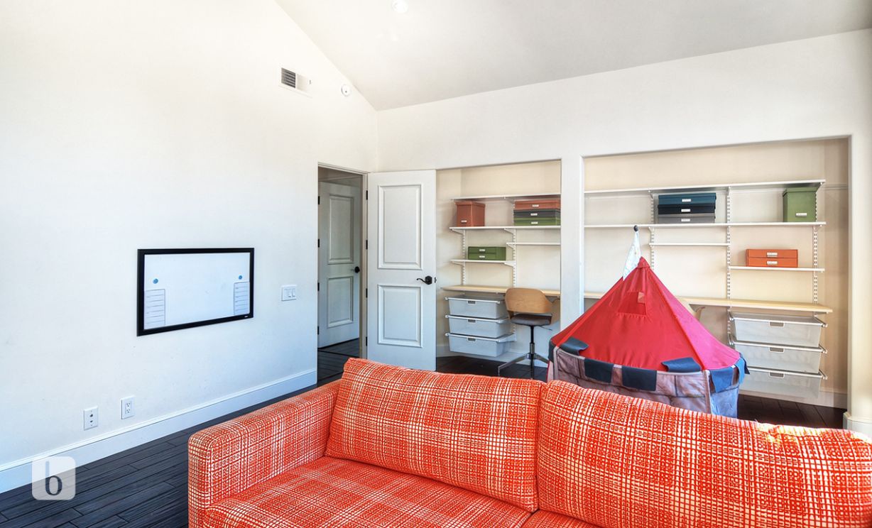 22666 Shady Grove Circle , Lake Forest CA: