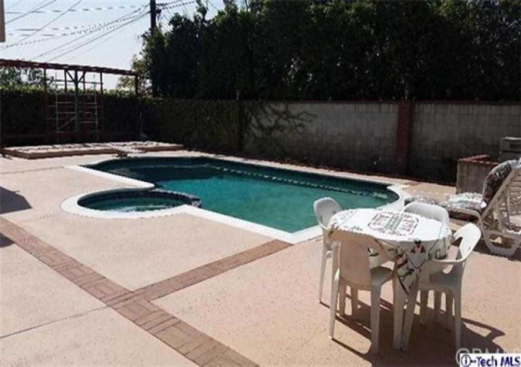 1185 Hastings Ranch Drive , Pasadena CA: 