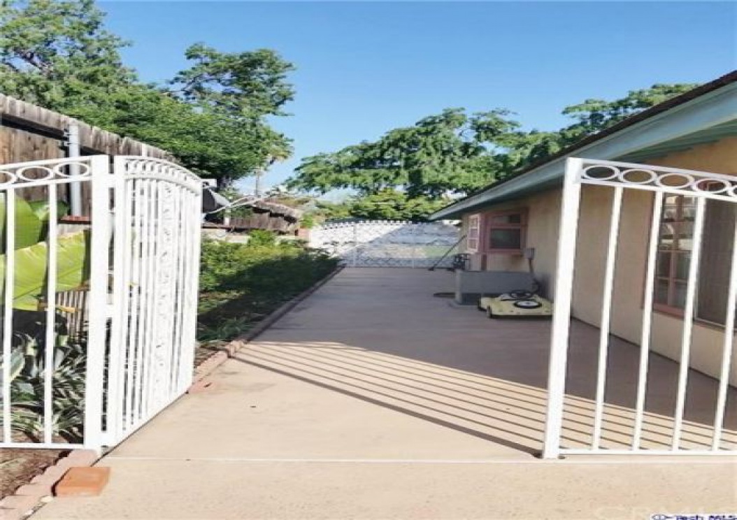 1185 Hastings Ranch Drive , Pasadena CA: 