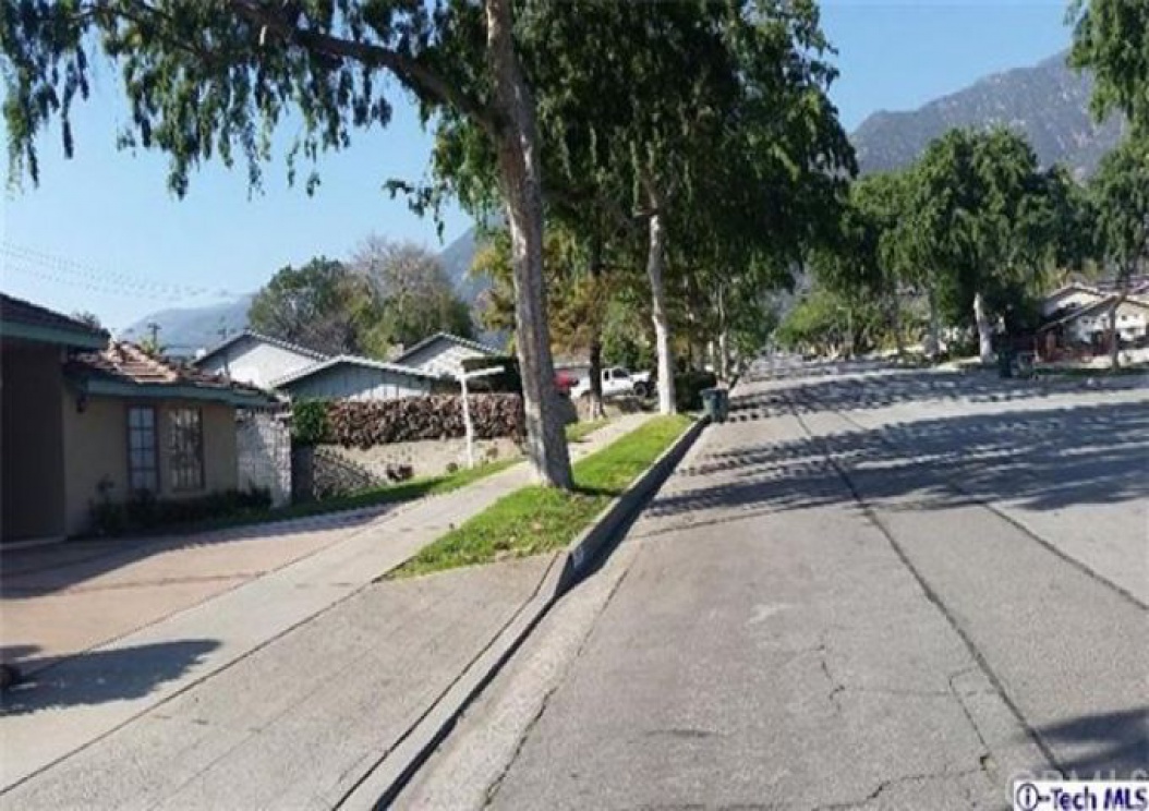 1185 Hastings Ranch Drive , Pasadena CA: 