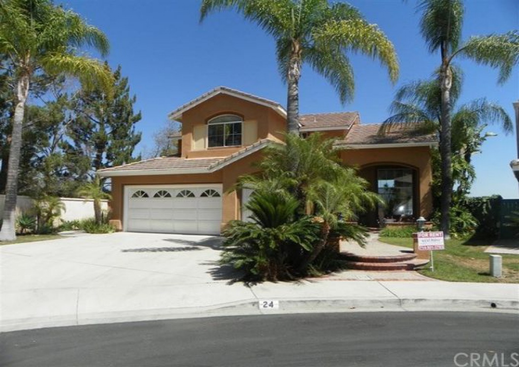 24 Altavista , Lake Forest CA: 