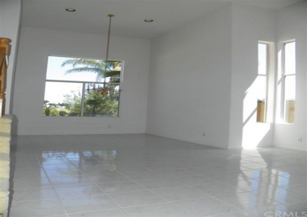 24 Altavista , Lake Forest CA: 