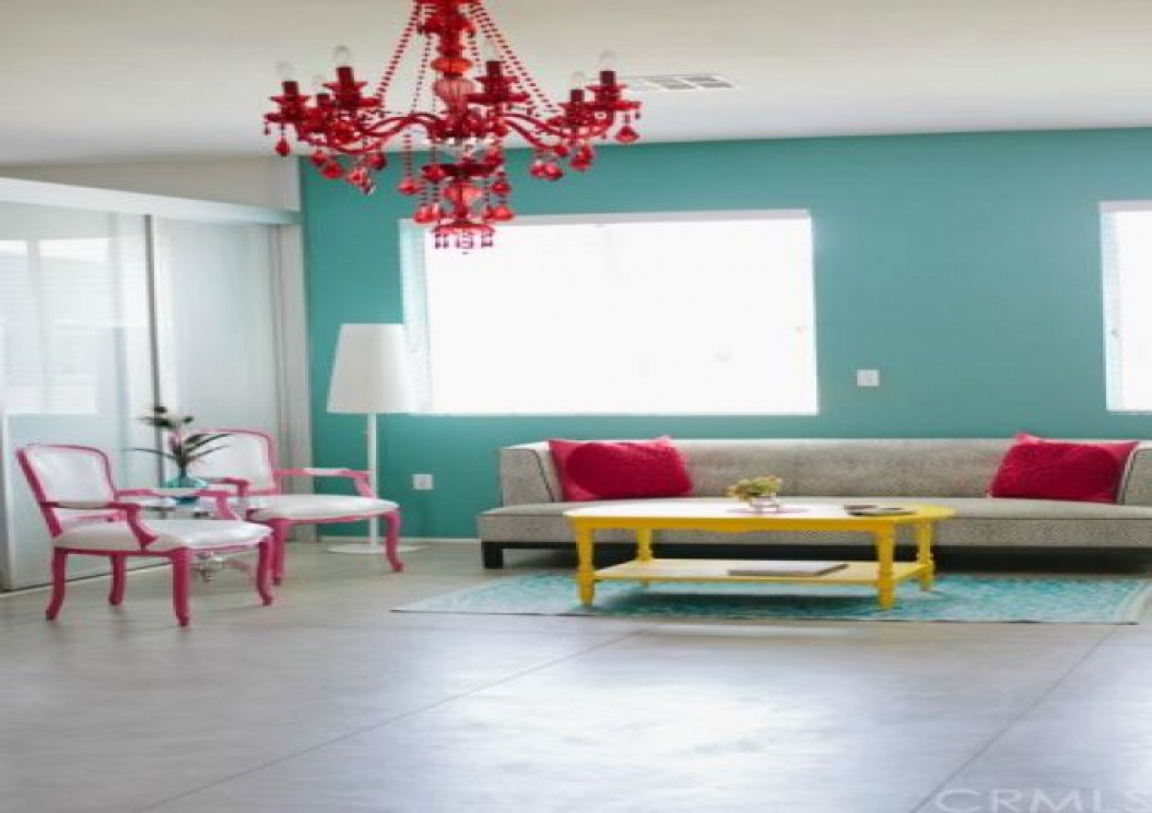 435 West Center Street Promenade, Anaheim CA: 