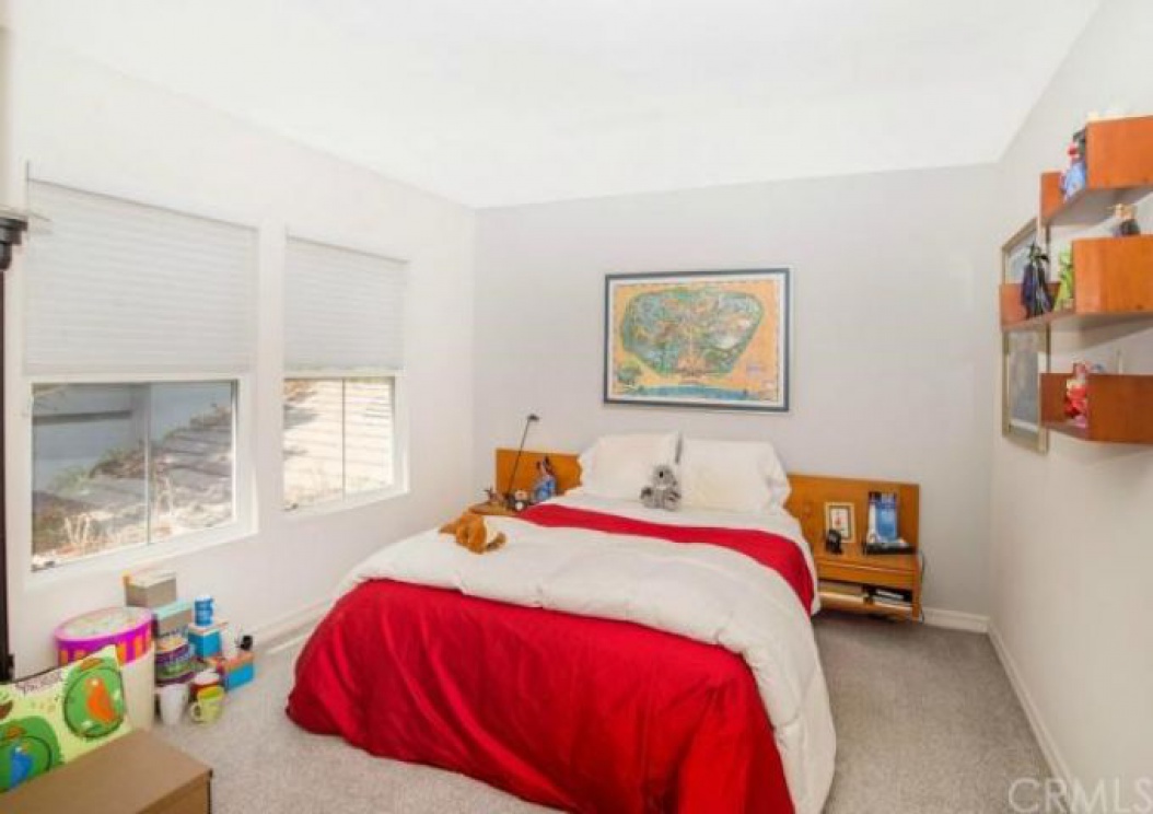 5 Bayleaf Lane , Irvine CA: 