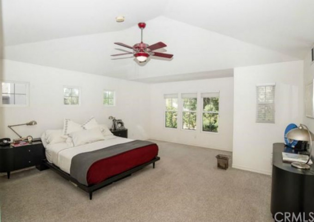 5 Bayleaf Lane , Irvine CA: 