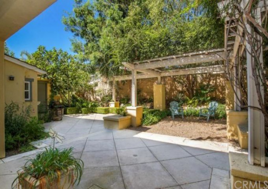 5 Bayleaf Lane , Irvine CA: 