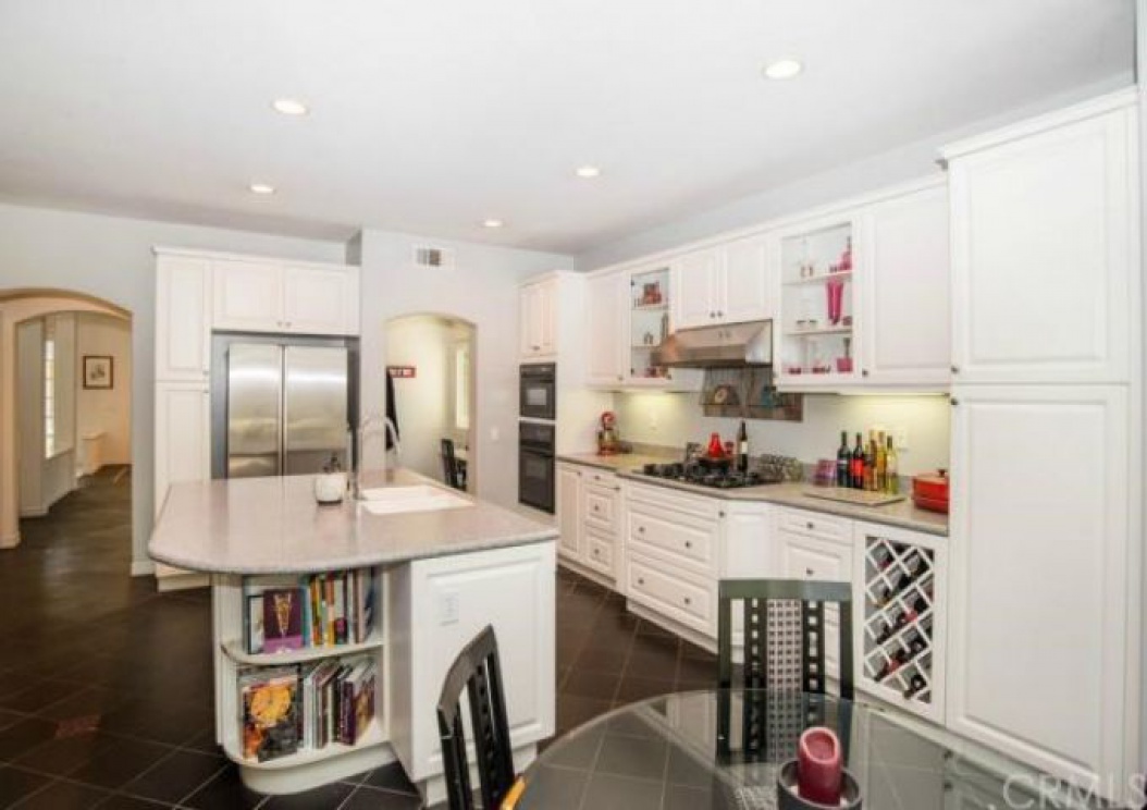 5 Bayleaf Lane , Irvine CA: 