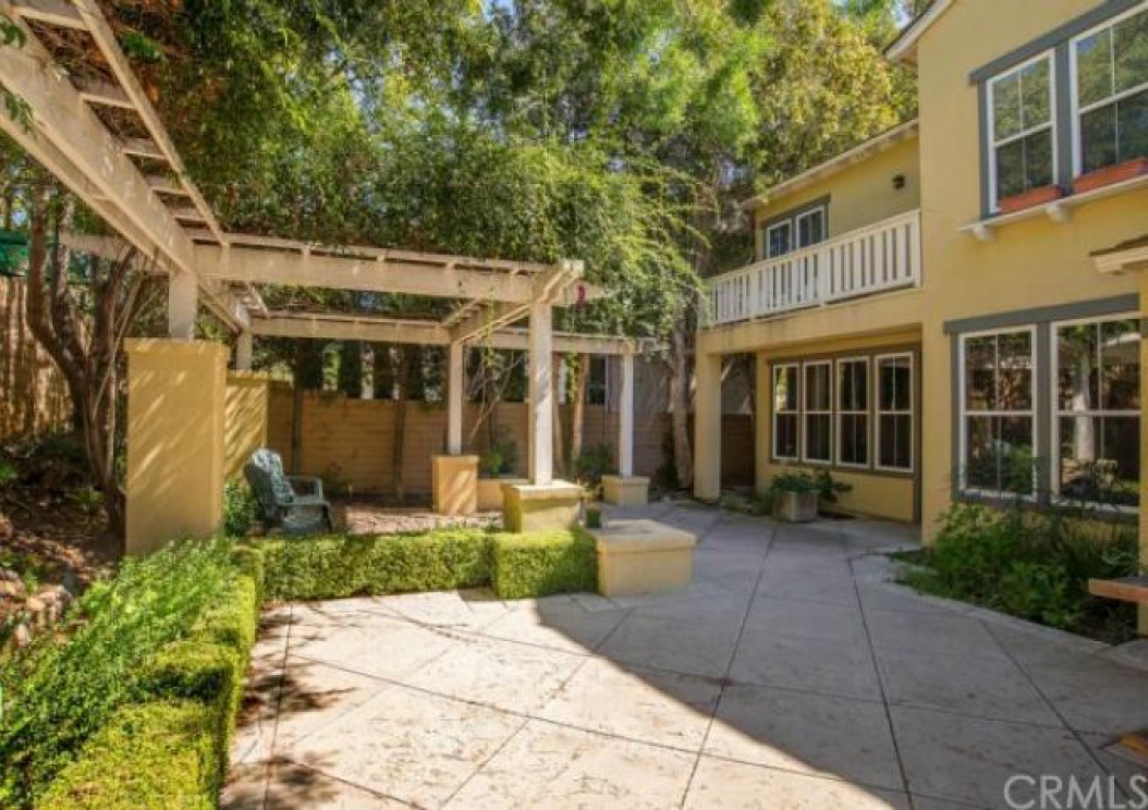 5 Bayleaf Lane , Irvine CA: 