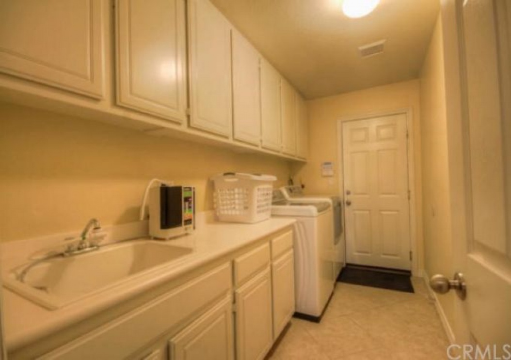 27442 Carlton Oaks Street , Murrieta CA: 