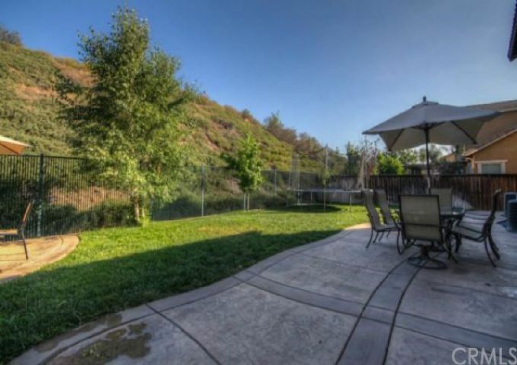 27442 Carlton Oaks Street , Murrieta CA: 