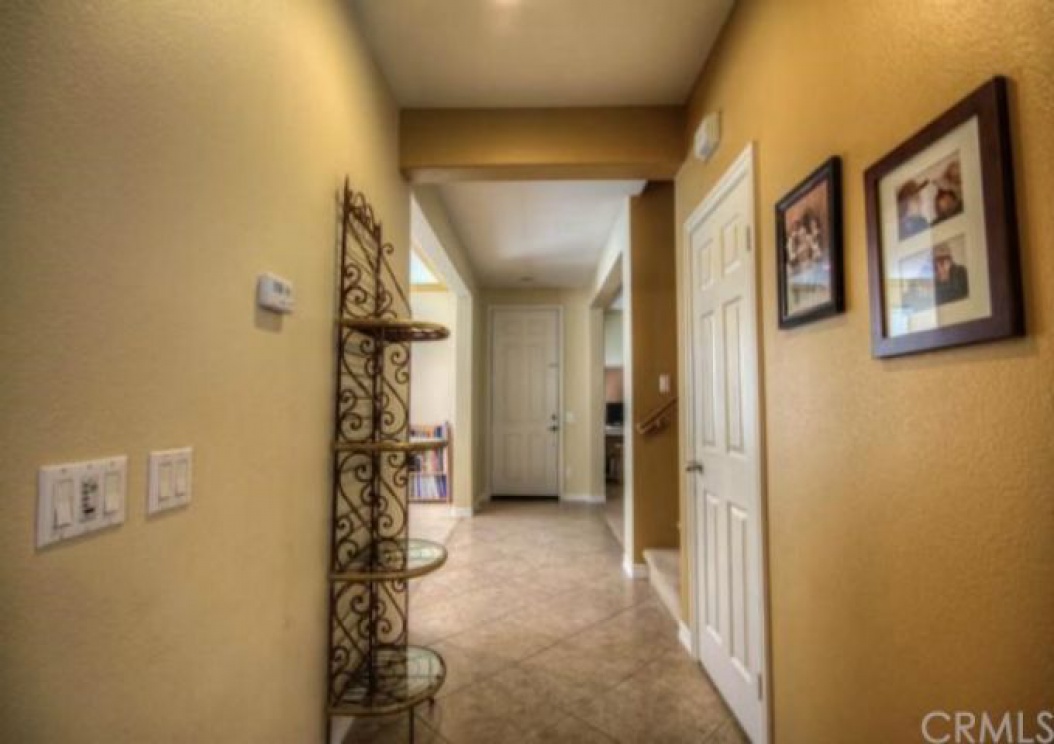 27442 Carlton Oaks Street , Murrieta CA: 
